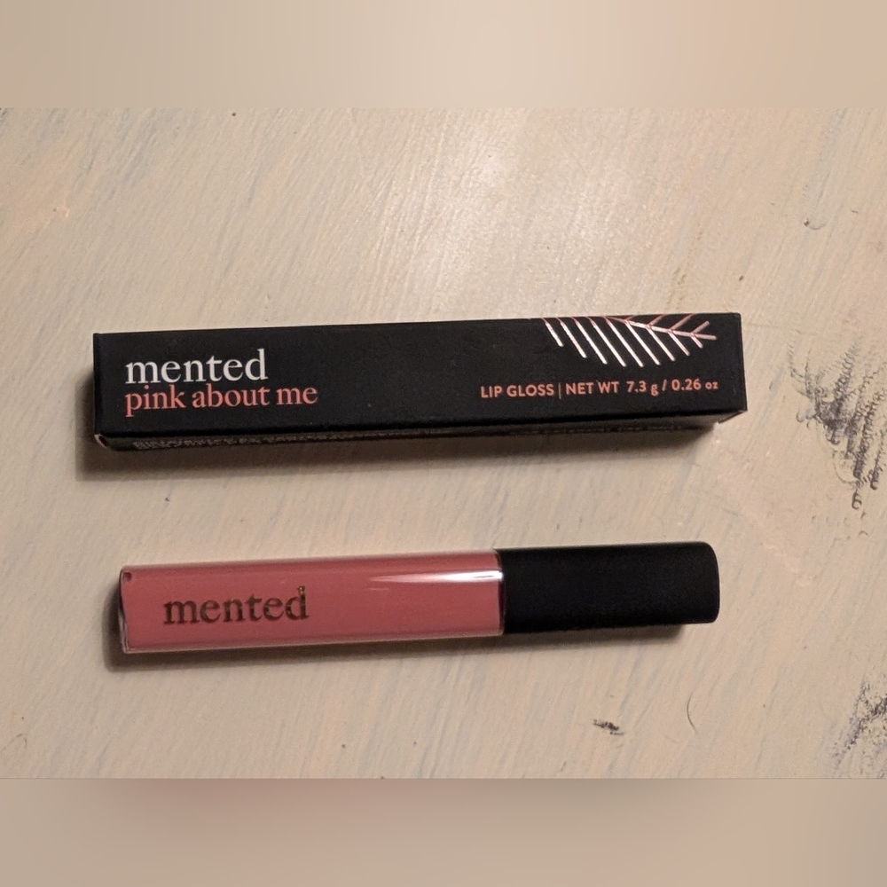 Mented pink about me lip gloss